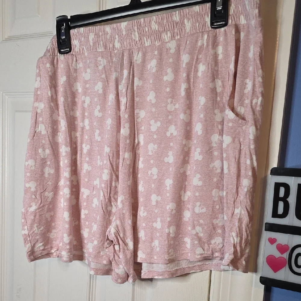 Disney Light Pink Sleepwear Short Sleeve Top Shorts XL Dots Pajamas - Picture 4 of 5